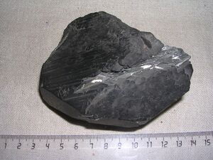 FMM 1 89668 bismutite EM.JPG