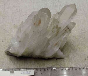 FMM 1 88082 1 quartz.JPG